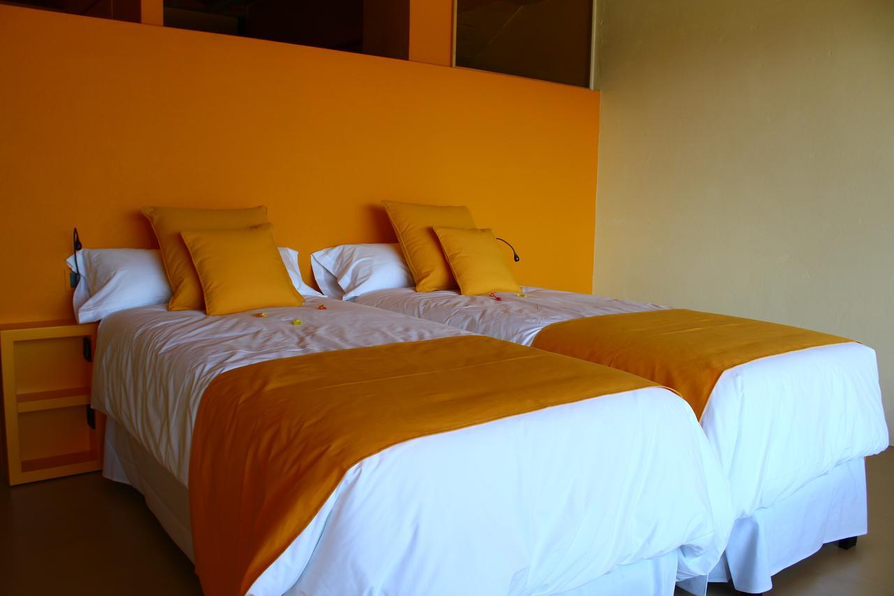 Mas Ravetllat Hotell Isobol Exteriör bild
